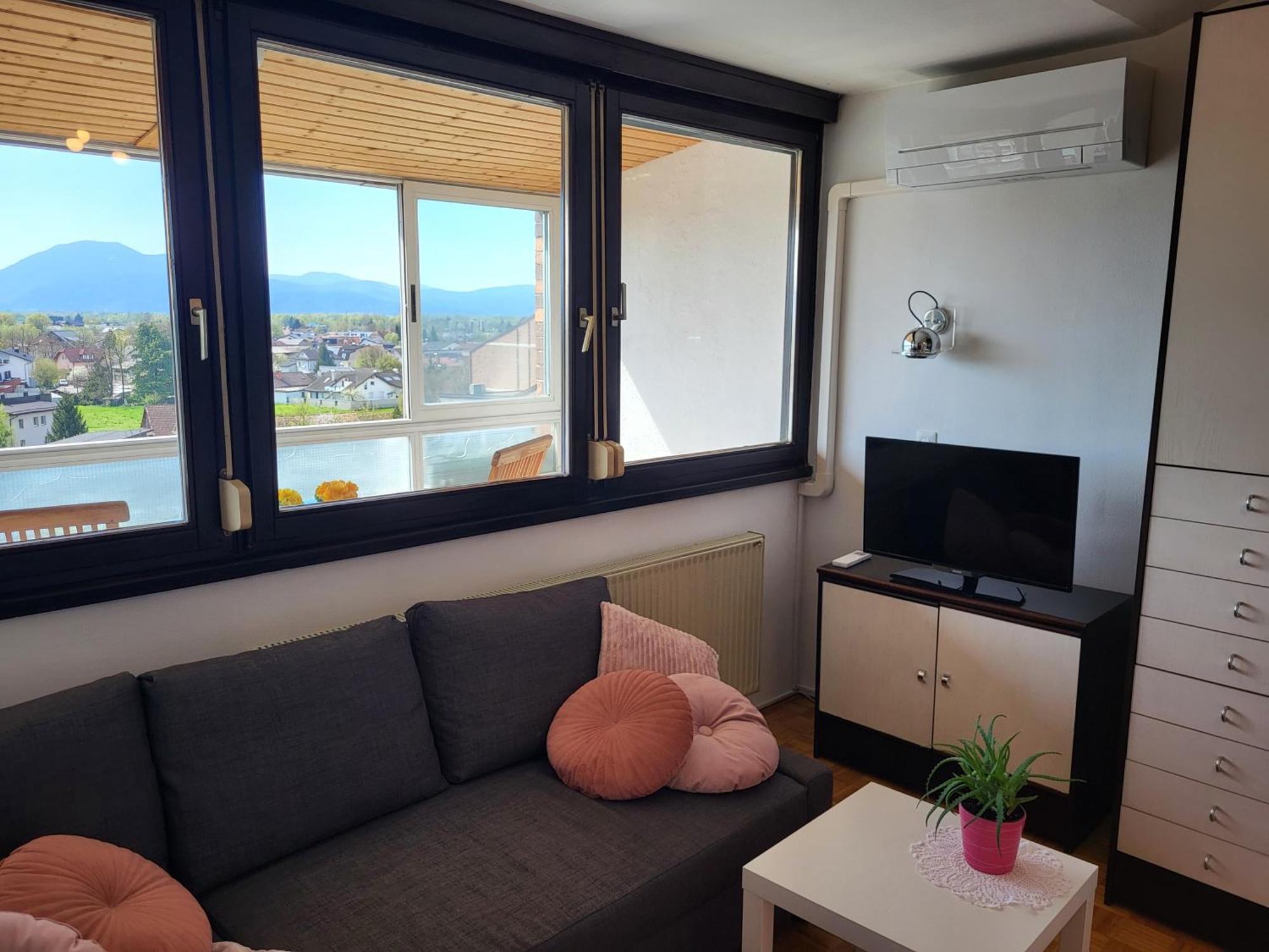 Beautiful Apartment In The Nicest Part Of Town 류블랴나 외부 사진